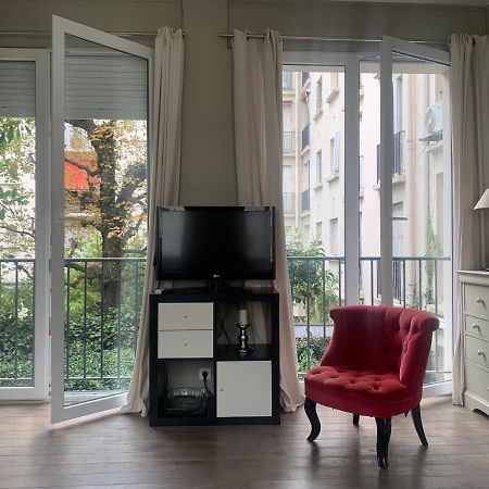 Porte Maillot-Charming And Calm Studio At Neuilly 外观 照片